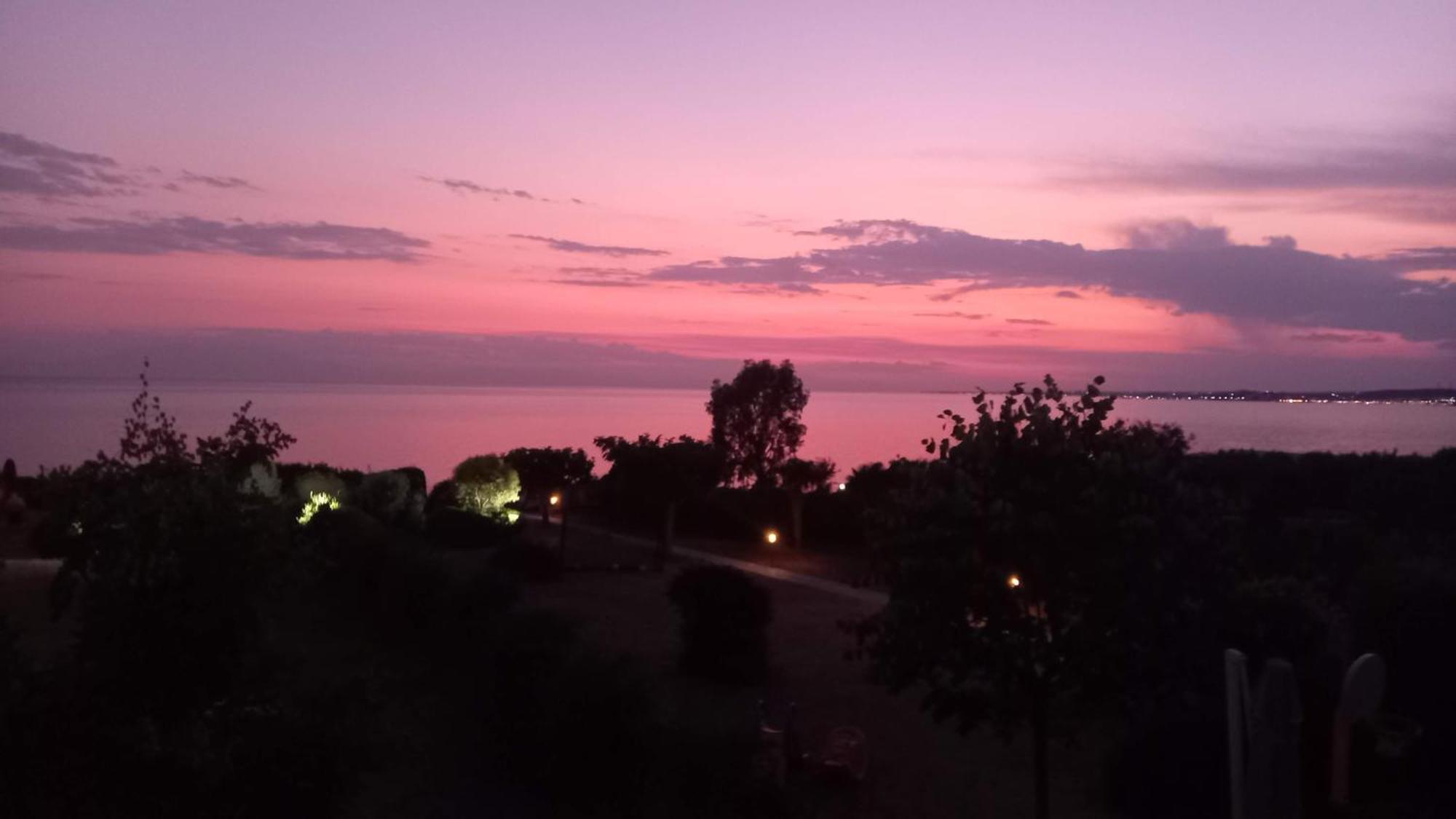 Beach House Nea Poteidaia Bagian luar foto